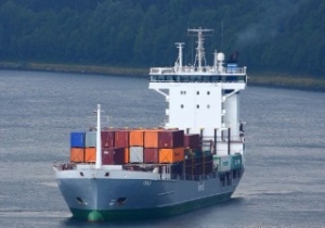 Boxship Runs Aground off Norway