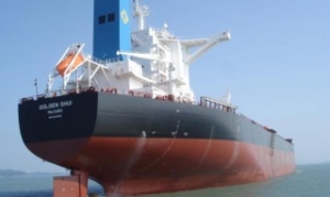 Loss-Making Golden Ocean Sells Two Newbuilds to Frontline