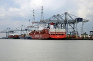 Antwerp Port Prepares for Operations on the Left Bank