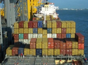 Lower Charter Rates Lead Box Ships to Net Loss