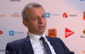 Jo Lunder Not Coming Back to Fredriksen Group