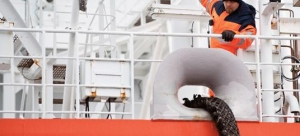 Höegh LNG Awarded FLNG pre-FEED Study Contract
