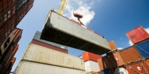 Dutch Shippers: Container Shipping Alliances Threat to Competition