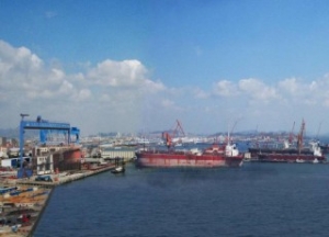 Asian Owner Cancels One, Delays One Bulker at Cosco