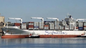 Pirates Try to Hijack Maersk Lines Containership