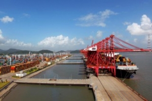 Maersk and Vale Secure Space at Ningbo-Zhoushan