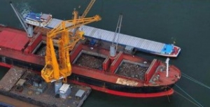 Update: Aurora Australis Refloated