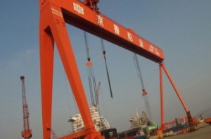 Orders at Chinese Yards Tumble in First Two Months of 2016