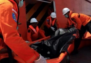 One Dead in Collision between Tanker an Fishing Boat