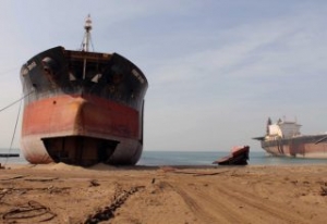 Indian NGOs Voice Concerns Over Alang Beaching