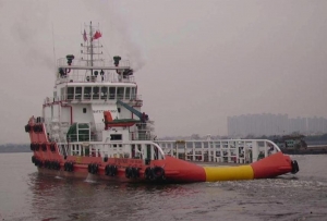Alam Maritim Secures Charter Contract for One AHTS Vessel