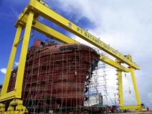 Otto Marine Wins Tanker Deal, Seeks Delisting