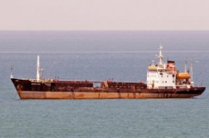 MV Infinity I Develops Crack, Starts Listing off Goa
