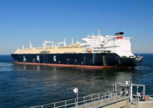 BP Tanker First to Ship LNG through Panama Canal