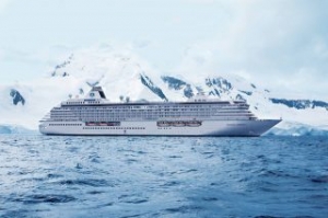 WWF: Mega Cruise Ships to Further Endanger the Arctic