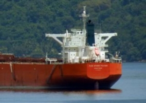 Foreign Crew of Five Stars Fujian Stranded off Queensland