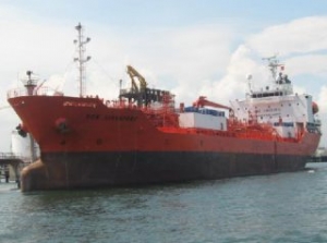 Odfjells Oil Tanker Grounds Due to Steering Failure