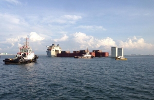Blue Water Prepares for Transporting Lower Hull of Rig to Brazil