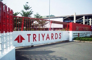 Triyards Gets Order for Self-Elevating Unit
