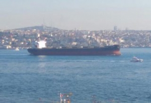 Bulker Suffers Engine Failure in Bosphorus, Traffic Stopped