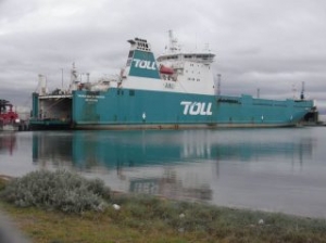 Australias Toll Transport to Pay Record Fine over Stevedores Death