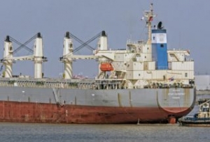 Traffic Resumes after Bulker Grounds in Bosphorus