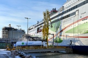 Tallinks New Ferry Bunkered with LNG for the 1st Time