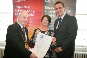 UKs LRED Presented with Queens Award for Enterprise