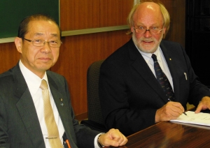 Incat Tasmania Signs Ferry Construction Contract with Sado Kisen