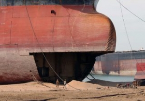 More Shipowners Opt for South Asian Beaching Yards