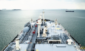 Avance Gas in the Red