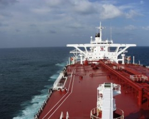 Teekay Tankers Sees Signs of Market Upturn in 2017