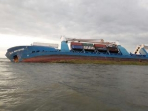 Cargo Ship Grounds off Ecuador