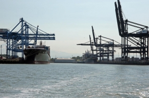 American Northwest Ports Set Goals to Further Cut Diesel Emissions by 2015