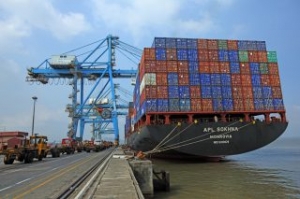 Indias Deepening Project to Make Room for Larger Boxships