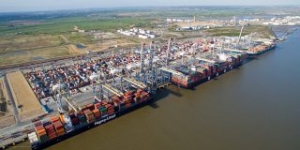 DP Worlds UK Terminals Start Handling THE Alliances Calls