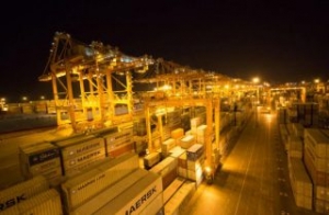 Number of Ships Berthing in Oman Soars after Qatar Crisis