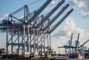 Houstons Bayport Terminal Set to Handle Larger Ships