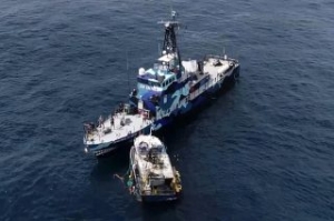 Fishermen Try to Scare Off Sea Shepherd in Panama