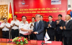 HMM, SNP Partner Up on Vietnam Port Development