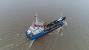 Video: First Damen Dredger for Australia Sets Sail