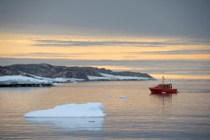 Australian Navy Surveys Antarctica