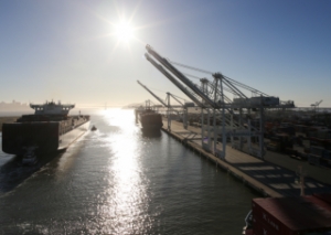 Port of Oakland to Start Five-Year Record Run in 2018