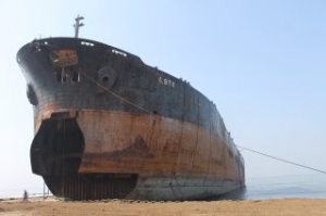 NGOs Push for Financial Incentives for Clean Ship Recycling
