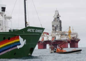 Norwegian Forces Arrest Greenpeace Ship in Barents Sea