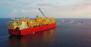 Lloyd’s Register Officially Classes Prelude FLNG
