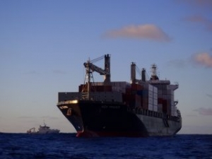 Crew of Grounded Kea Trader Evacuated