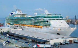 Cruise Ships Head Back to Galveston as Port Readies to Reopen