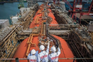 Keppel, Partners Eye Small-Scale LNG Options in Indonesia