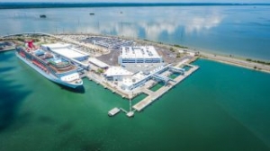Port Canaveral Evacuates Workers as Hurricane Irma Closes In